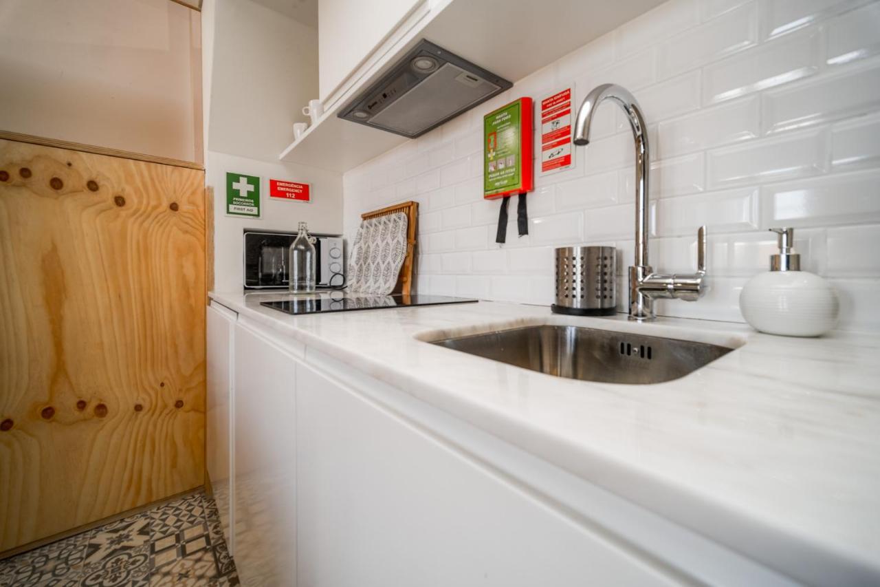 Nomad'S Bonjardim City Flats Porto Exterior photo