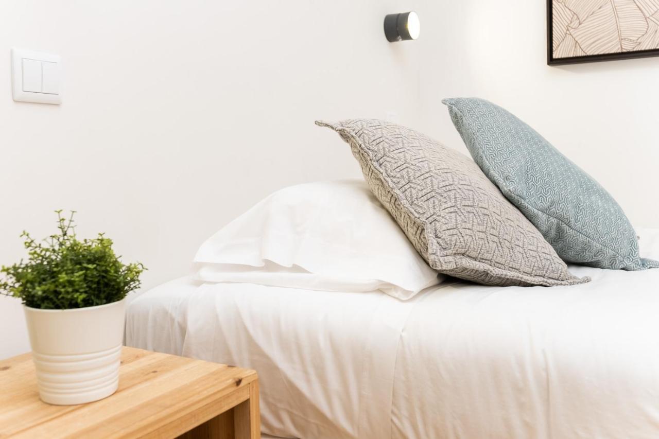 Nomad'S Bonjardim City Flats Porto Exterior photo